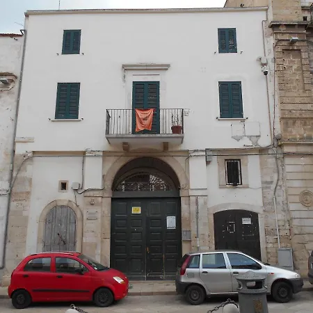 Santa Barbara-cattedrale * Bitonto